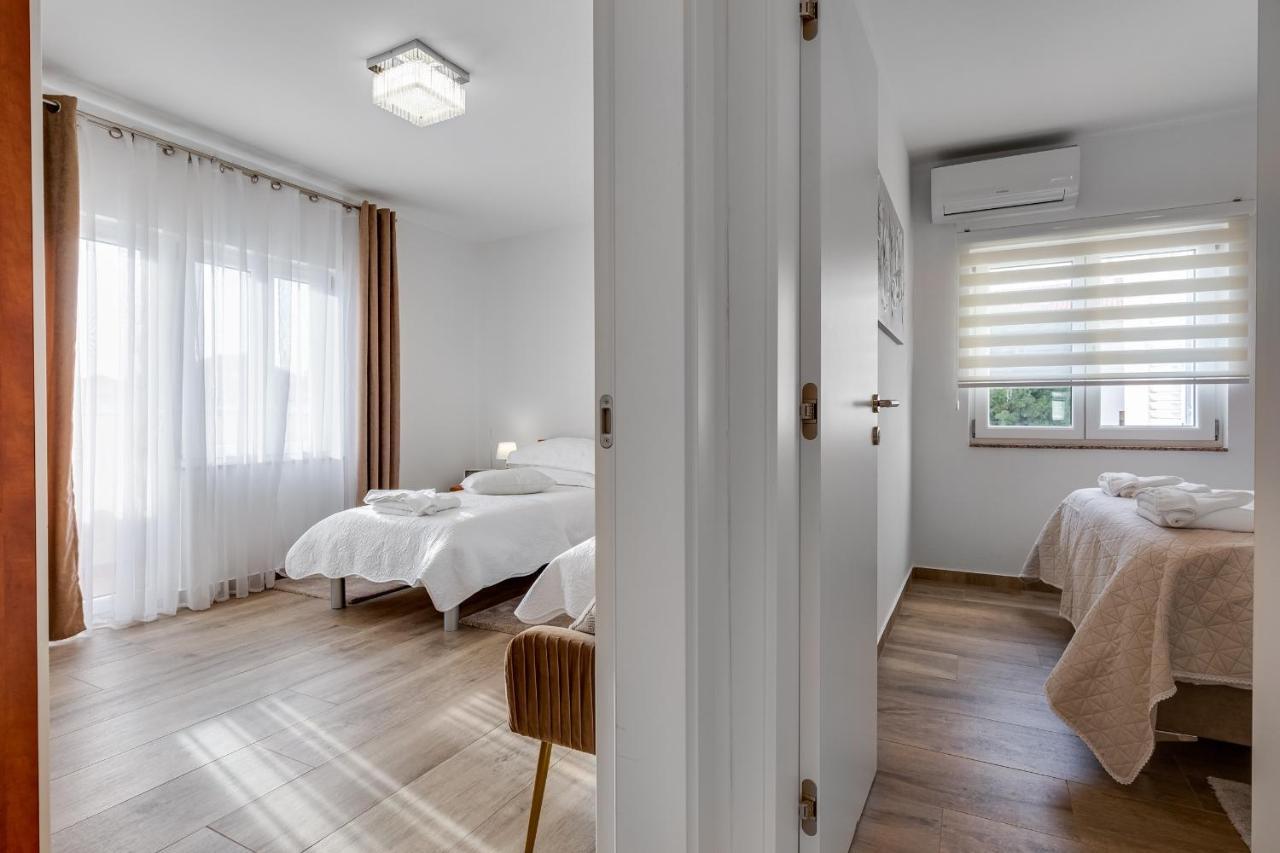 Elegant Two Bedroom Apartment Ζαντάρ Εξωτερικό φωτογραφία