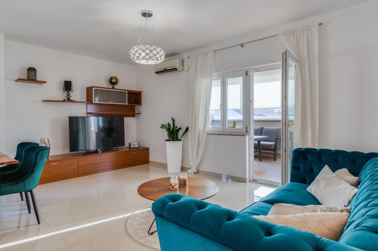 Elegant Two Bedroom Apartment Ζαντάρ Εξωτερικό φωτογραφία