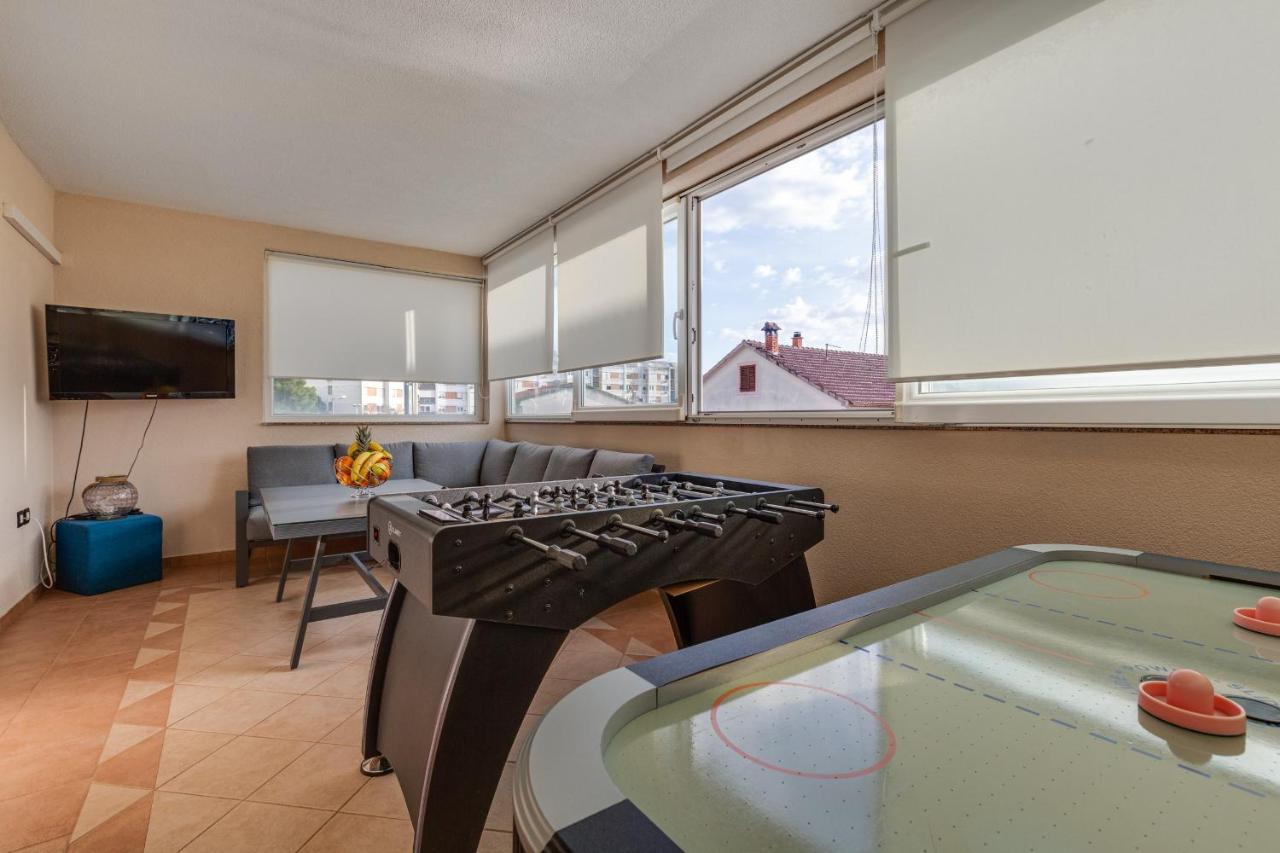 Elegant Two Bedroom Apartment Ζαντάρ Εξωτερικό φωτογραφία