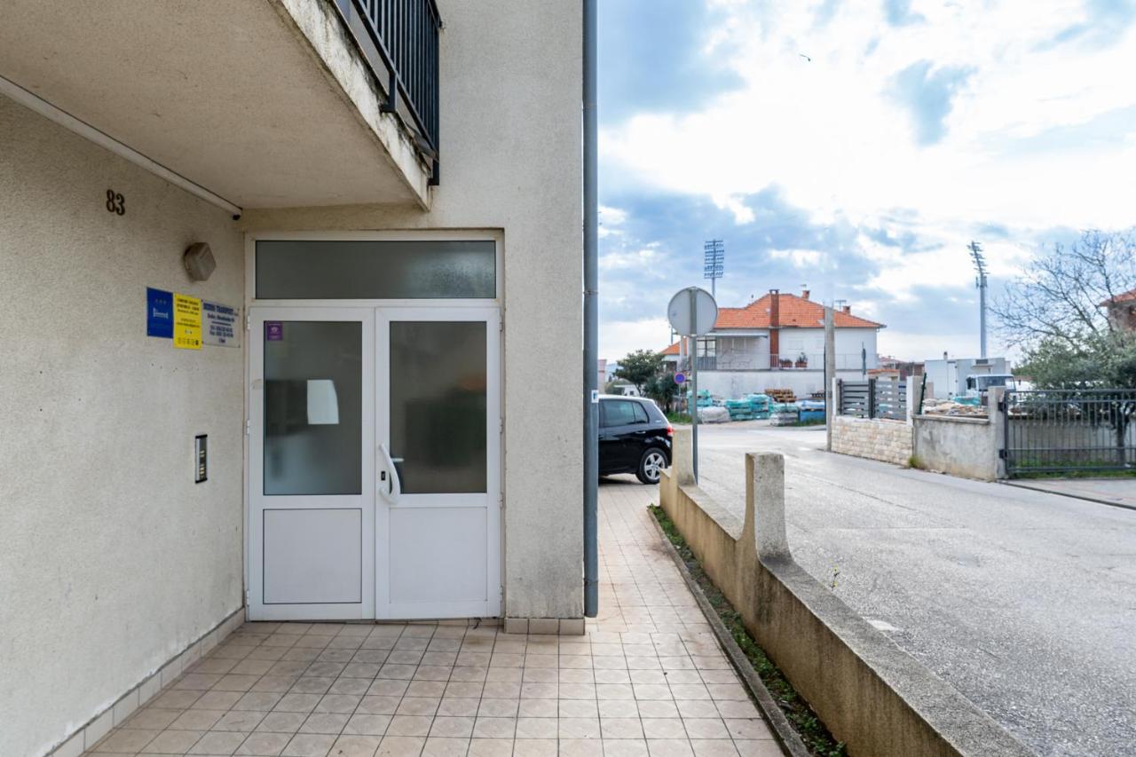 Elegant Two Bedroom Apartment Ζαντάρ Εξωτερικό φωτογραφία